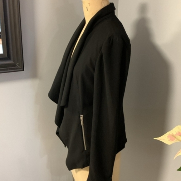 DKNY Black Draped Blazer - Picture 3 of 9